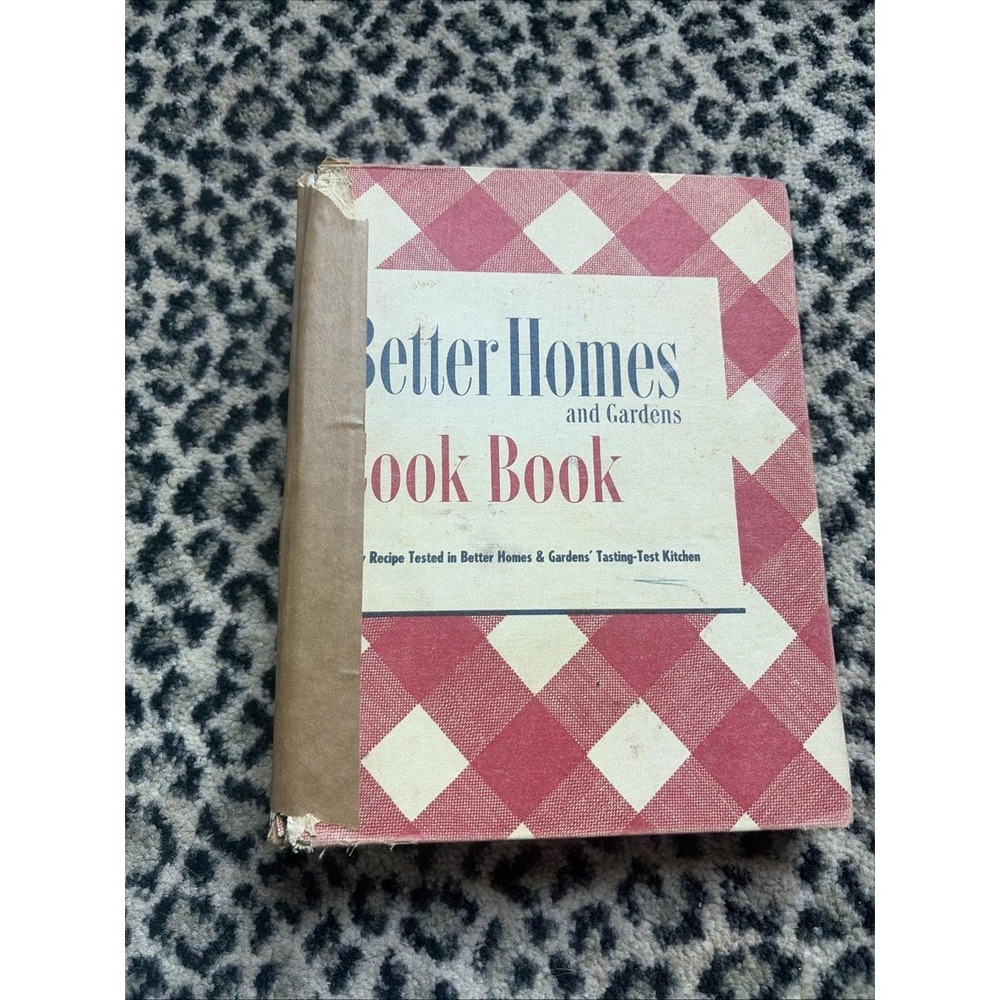 Better Homes & Gardens Cook Book 19th Printing of De Luxe‎ Edition 1949 VTG Read